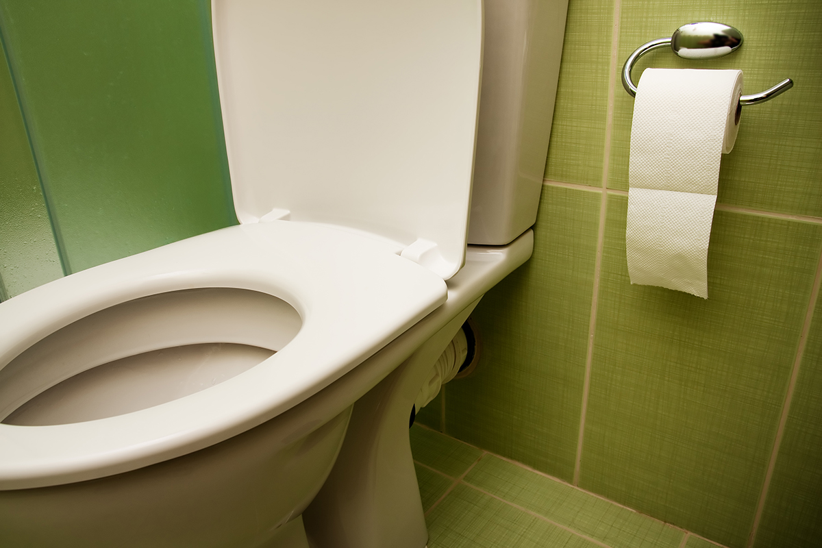 Toilette verstopft? Backpulver & Essig ersparen Griff ins Klo